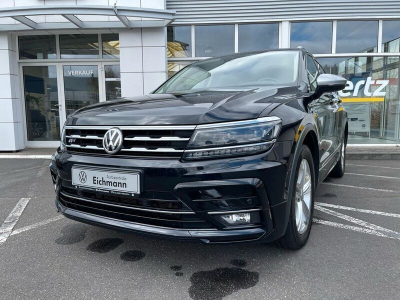 Schwarz Gebraucht 2020 VW Tiguan Allspace Highline SUV | 34.890 € (Teuer) - Bild 1/4