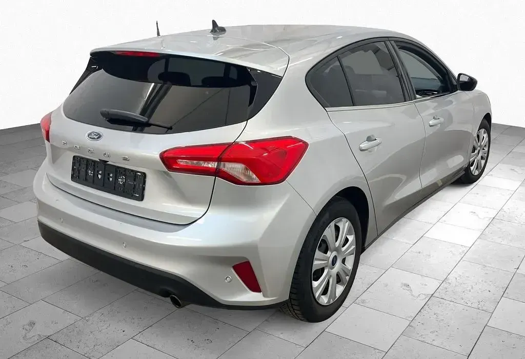 Gebraucht Ford Focus Cool & Connect 150 PS (110 kW) 2021 Silber (metallic) Limousine