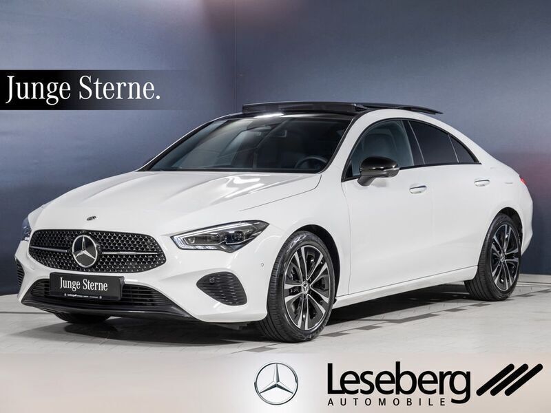 Weiß Gebraucht 2024 Mercedes CLA200 Progressive Coupé | 36.480 € (Guter Preis) - Bild 1/4