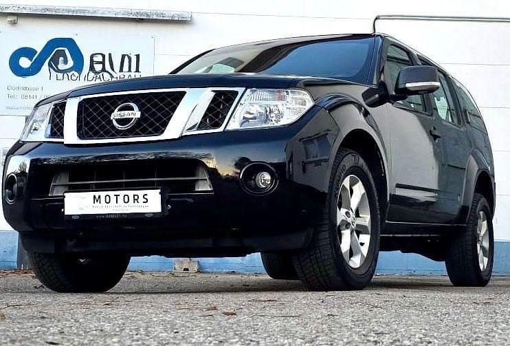 Schwarz Gebraucht 2012 Nissan Pathfinder SUV | 9.990 € (Superpreis) - Bild 1/4