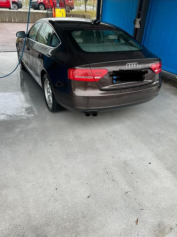 Gebraucht Audi A5 160 PS (117 kW) 2011 Braun Coupé