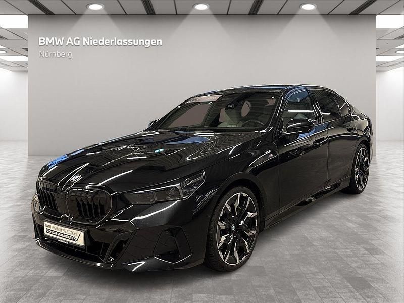 Schwarz Gebraucht 2024 BMW 520 Comfort Edition Limousine | 60.901 € (Teuer) - Bild 1/4