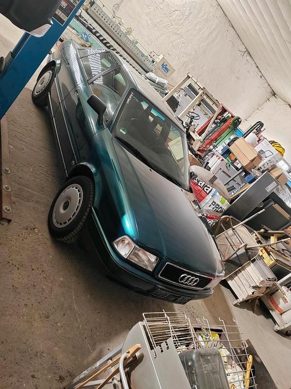 Second-hand Audi 80 90 CP (66 kW) 1993 Verde Berlinǎ