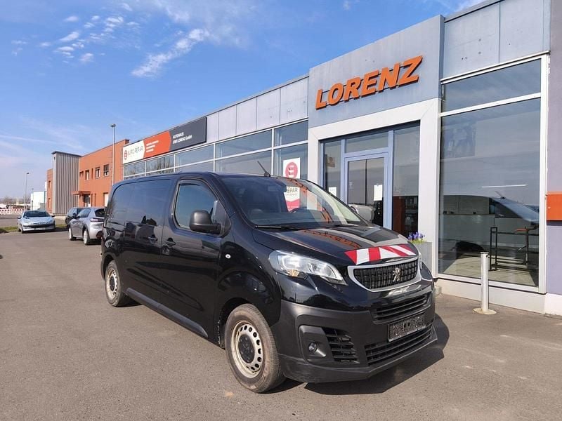 Gebraucht Peugeot Expert 150 PS (110 kW) 2019 Schwarz Van