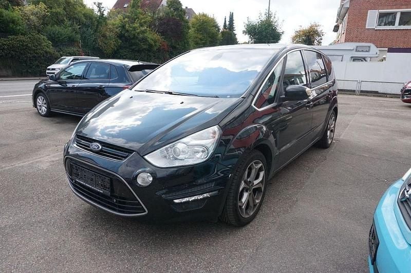 Schwarz Gebraucht 2011 Ford S-MAX Titanium Van / Kleinbus | 4.450 € (Guter Preis) - Bild 1/4