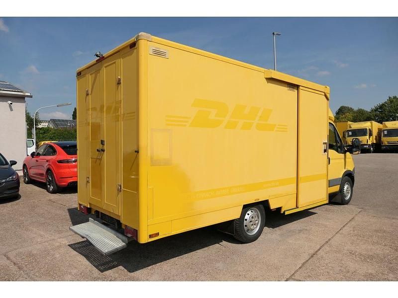 Gebraucht Iveco Daily 106 PS (77 kW) 2012 Gelb (metallic) Van
