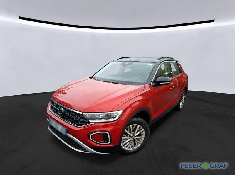 Gebraucht VW T-Roc Life 116 PS (85 kW) 2023 Kings red metallic SUV