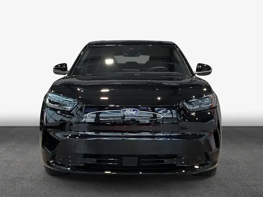 Nowe Ford Capri 210 kW (286 KM) 2026 Czarny SUV