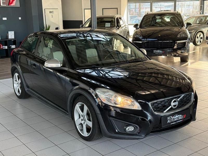 Gebraucht Volvo C30 114 PS (83 kW) 2011 Schwarz Kleinwagen
