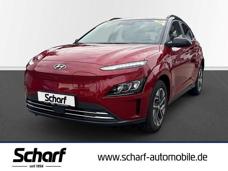 Rot Gebraucht 2022 Hyundai Kona Trend SUV | 20.790 € (Teuer) - Bild 1/4