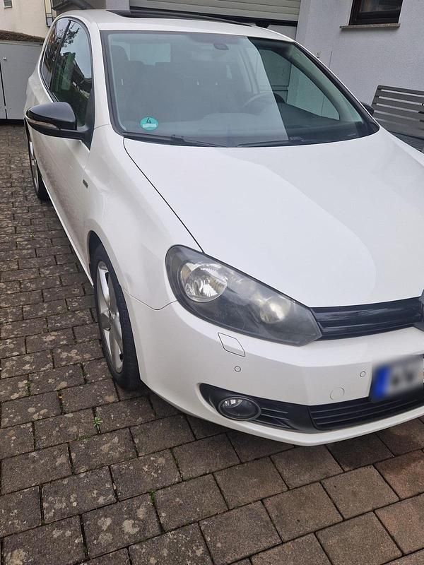 Gebraucht VW Golf VII Match 86 PS (63 kW) 2012 Weiß Limousine