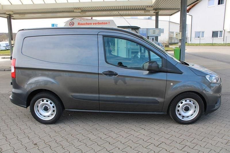 Second-hand Ford Transit 75 CP (55 kW) 2018 Monovolum