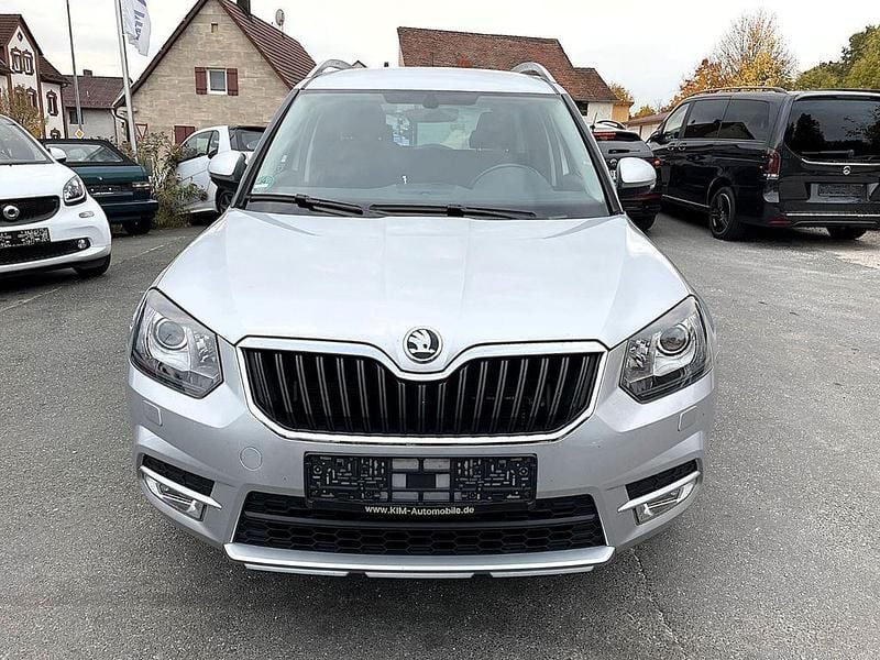 Gebraucht Skoda Yeti 110 PS (80 kW) 2015 Silber SUV