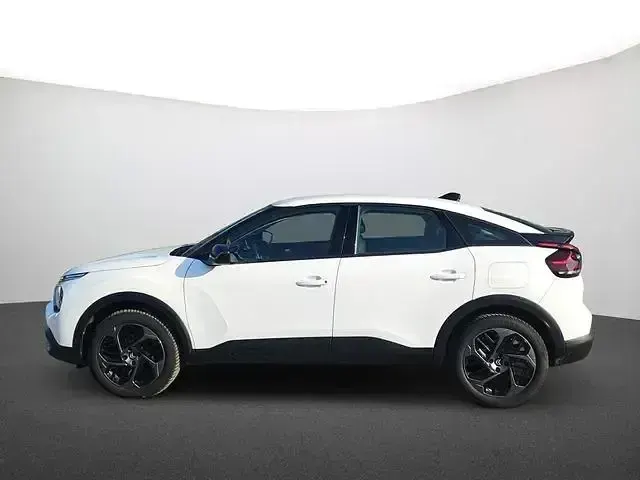 Used Citroën C4 Feel 131 HP (96 kW) 2023 White SUV