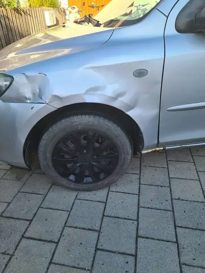 Gebraucht Mazda 2 Exclusive 101 PS (74 kW) 2004 Kleinwagen