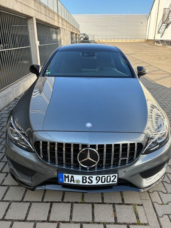 Silber Gebraucht 2016 Mercedes C300 AMG line Coupé | 31.900 € (Fairer Preis) - Bild 1/4