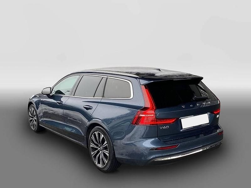 Gebraucht Volvo V60 Plus 455 PS (334 kW) 2022 Blau Kombi
