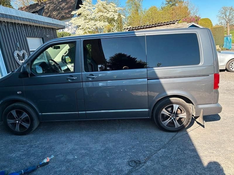 Usata VW T5 178 CV (130 kW) 2010 Grigio Furgone