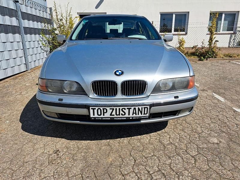Gebraucht BMW 535 235 PS (172 kW) 1998 Silber Limousine