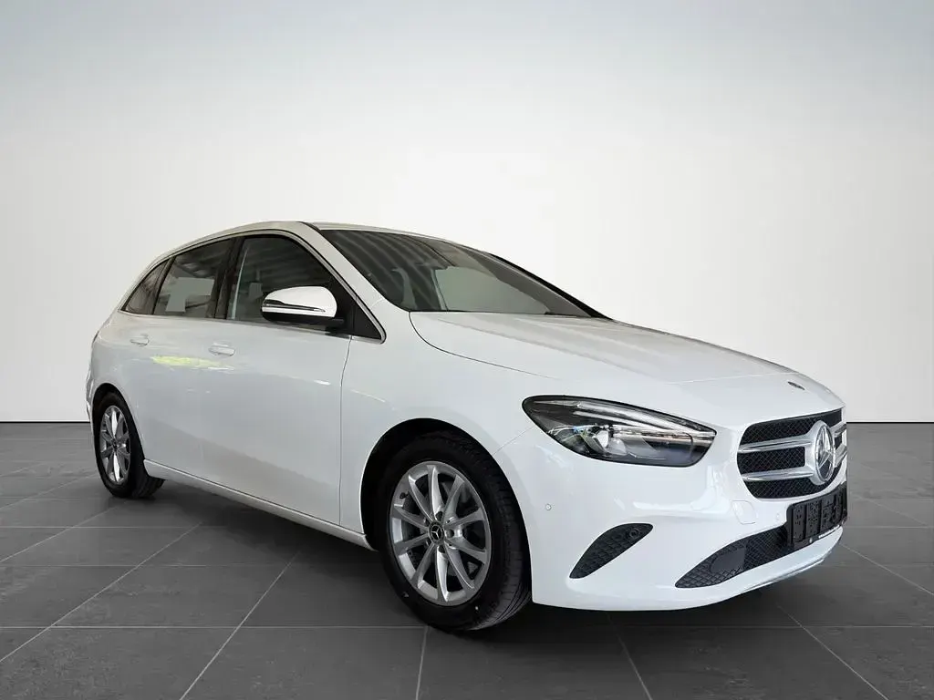Gebraucht Mercedes B220 Progressive 190 PS (139 kW) 2019 Polarweiss Kleinwagen