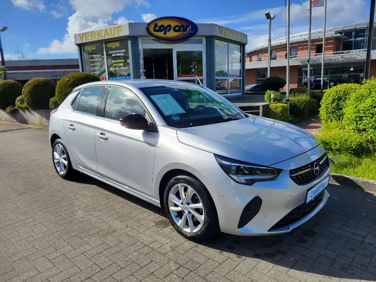 Gebraucht Opel Corsa Elegance 101 PS (74 kW) 2022 Silber metallic Kleinwagen