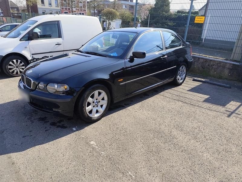 Gebraucht BMW 316 Compact 115 PS (84 kW) 2003 Schwarz Kleinwagen