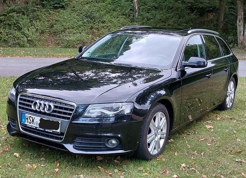 Schwarz Gebraucht 2010 Audi A4 Ambiente Kombi | 6.400 € (Fairer Preis) - Bild 1/4