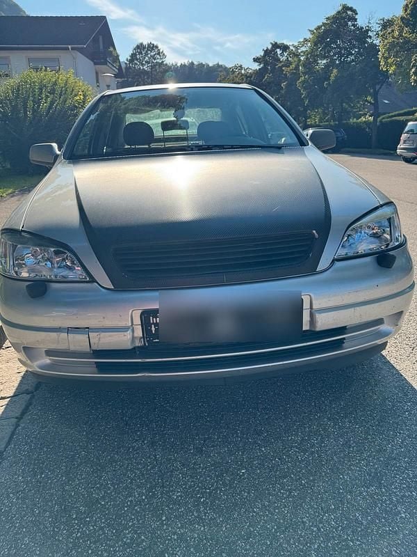 Silber Gebraucht 2003 Opel Astra Limousine | 900 € (Superpreis) - Bild 1/4