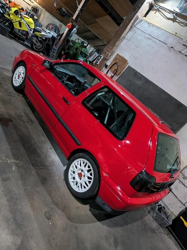 Gebraucht VW Golf III 75 PS (55 kW) 1996 Rot Kleinwagen