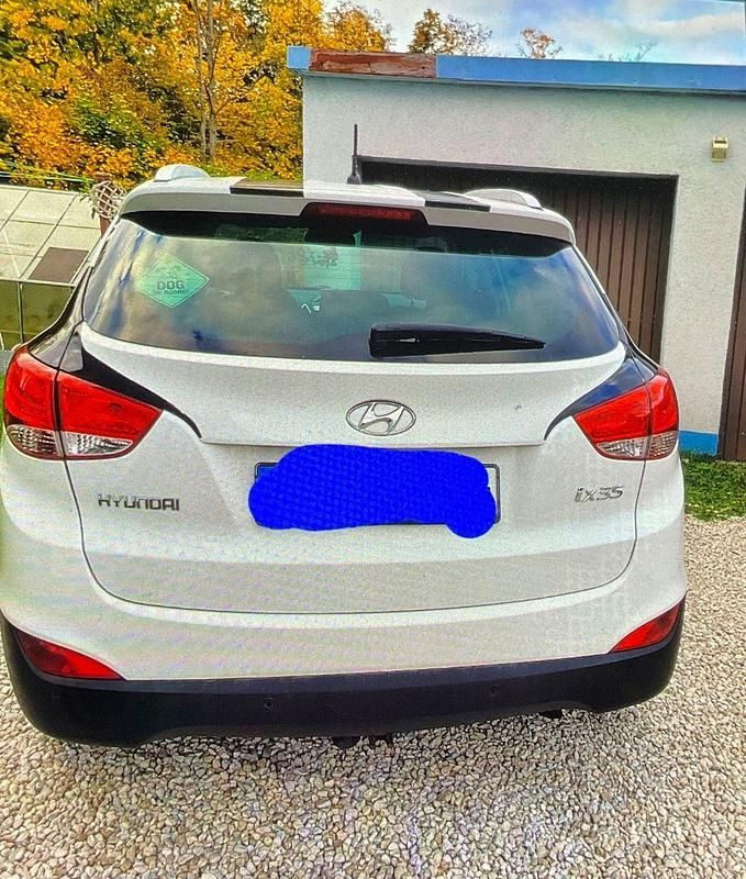 Weiß Gebraucht 2012 Hyundai ix35 SUV | 8.000 € (Fairer Preis) - Bild 1/4