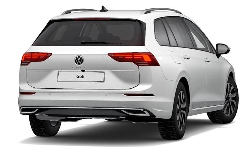 Gebraucht VW Golf VIII Active 150 PS (110 kW) 2023 Pure white Kombi