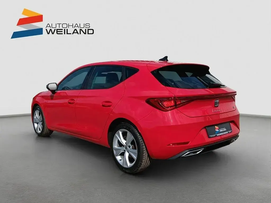 Gebraucht Seat Leon FR 110 PS (80 kW) 2023 Rot Limousine