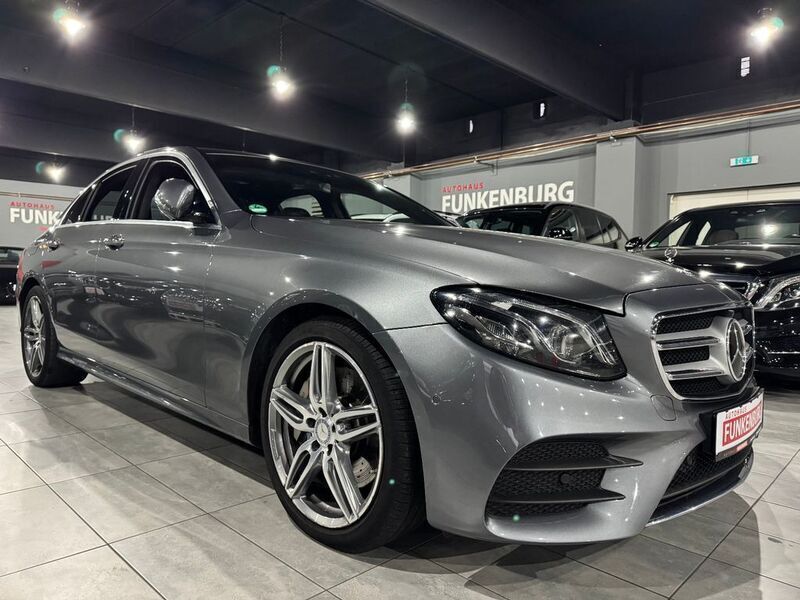 Grau Gebraucht 2017 Mercedes E400 AMG Limousine | 33.400 € (Fairer Preis) - Bild 1/4