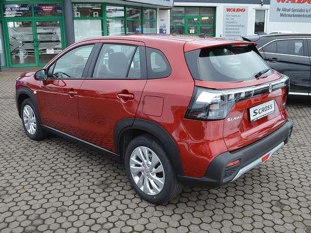 Neu Suzuki SX4 S-Cross 110 PS (80 kW) 2026 Energetic red pearl Limousine
