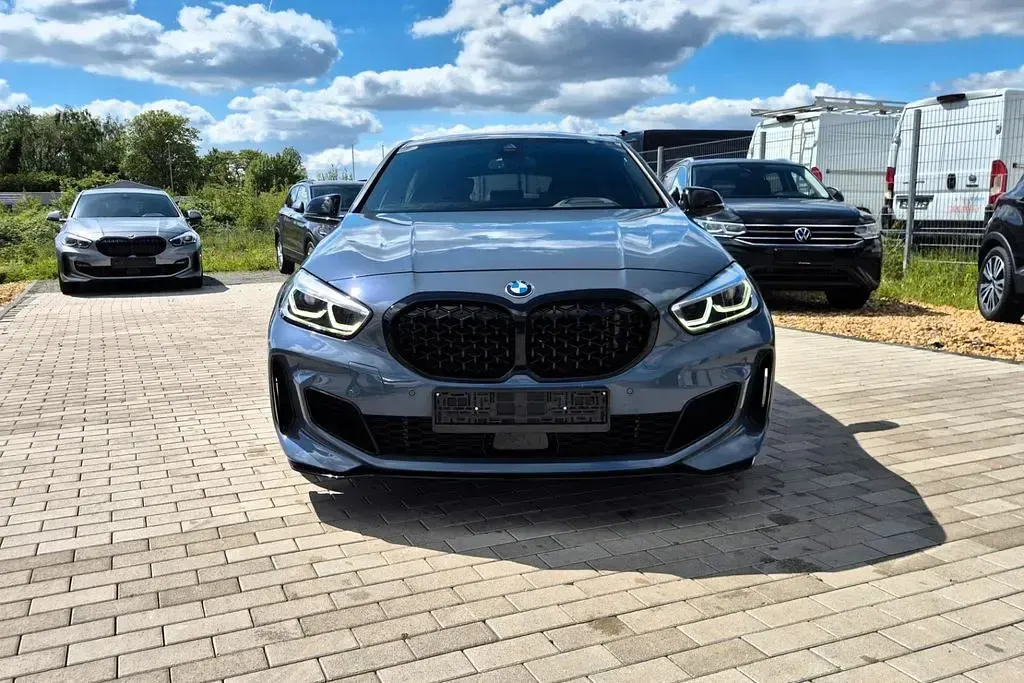 Używany BMW M135 Performance 306 KM (225 kW) 2020 Szary Hatchback