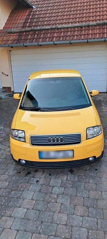 Gebraucht Audi A2 S-Line 90 PS (66 kW) 2006 Gelb Kleinwagen