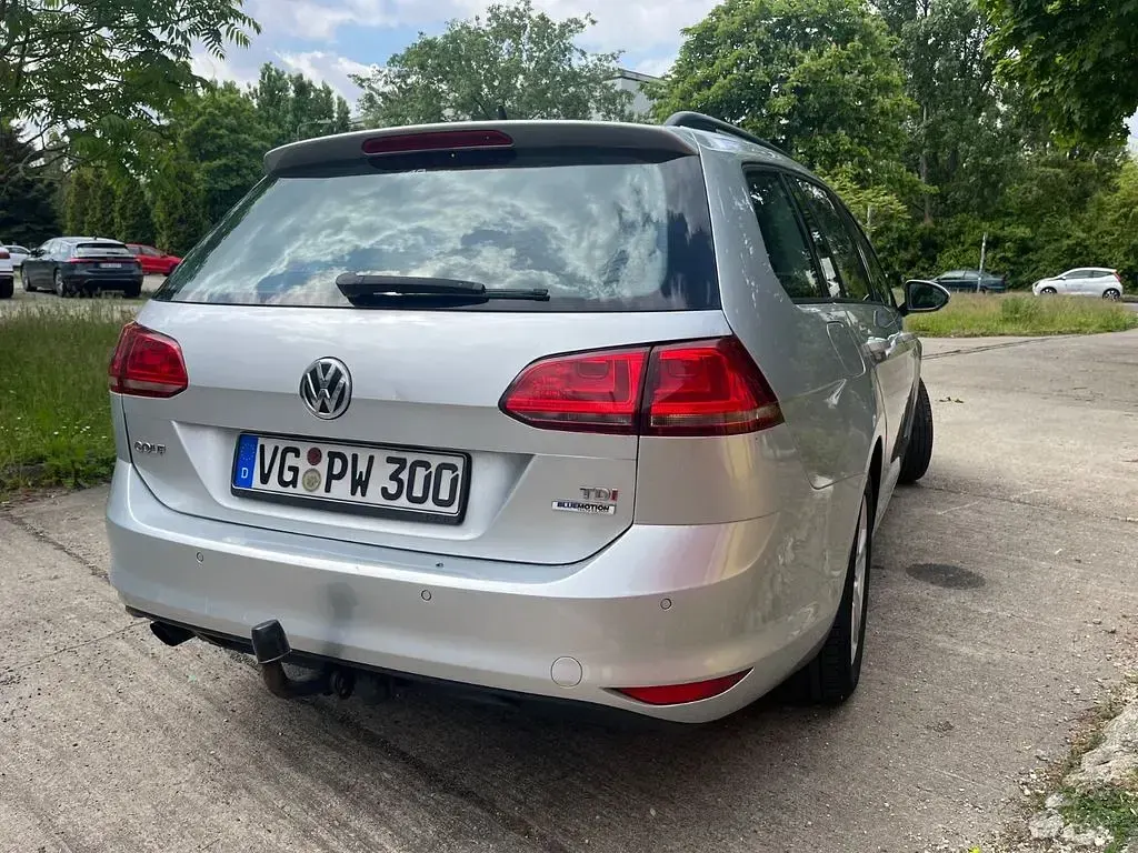 Gebraucht VW Golf VII Trendline 105 PS (77 kW) 2014 Silber Kombi