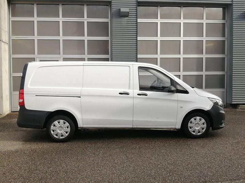 Gebraucht Mercedes Vito 102 PS (75 kW) 2020 Weiss Van