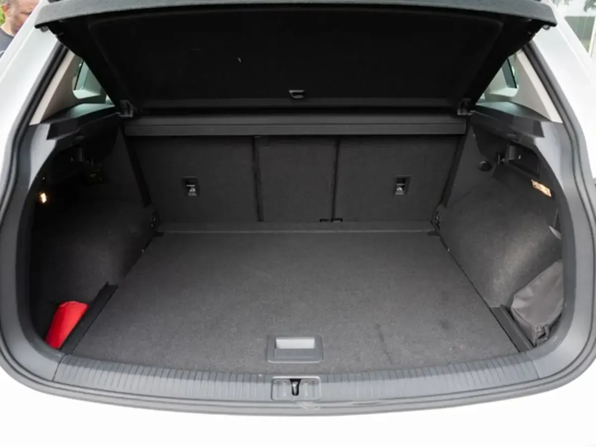 Gebraucht VW Tiguan Elegance 200 PS (147 kW) 2020 Weiß SUV