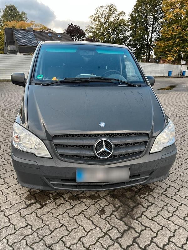 Gebraucht Mercedes Vito 136 PS (100 kW) 2012 Grau Van