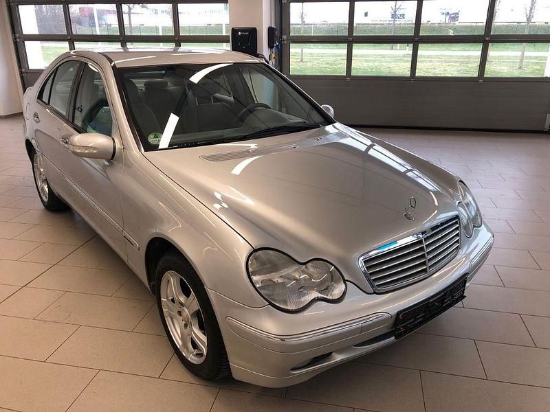 Gebraucht Mercedes C240 Elegance 170 PS (125 kW) 2000 Silber Limousine