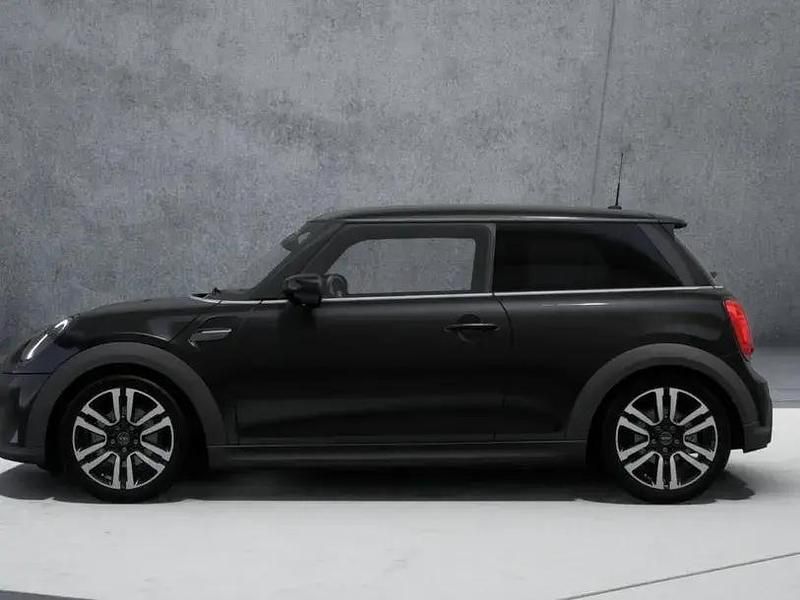 Second-hand Mini ONE Classic 102 CP (75 kW) 2022 Negru Hatchback