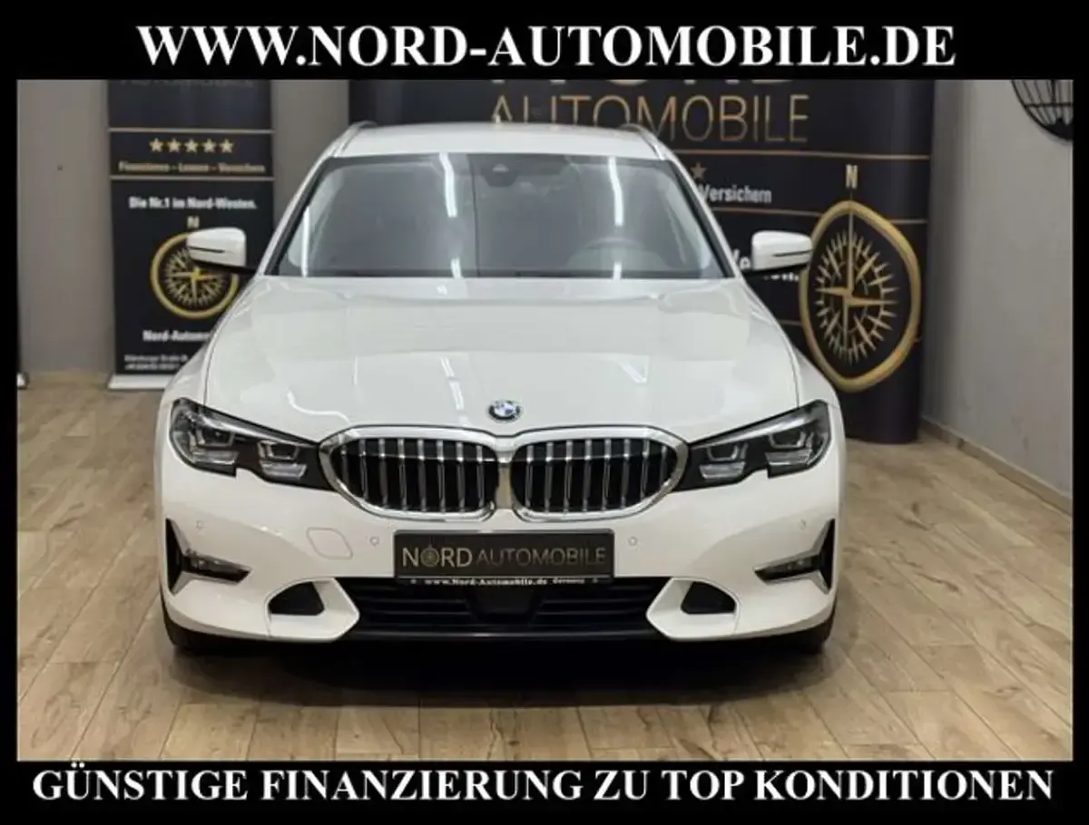 Gebraucht BMW 330 Luxury Line 286 PS (210 kW) 2021 Alpinweiß iii Kombi