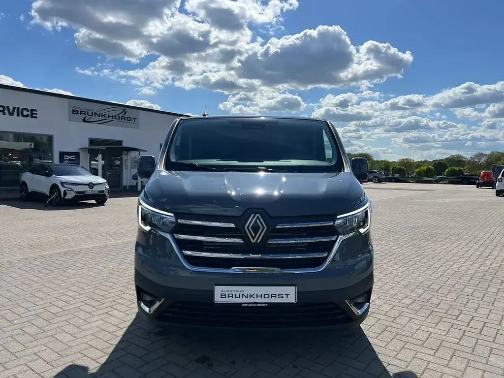 Nouvelle Renault Trafic 170 ch (125 kW) 2025 Gris Monospace