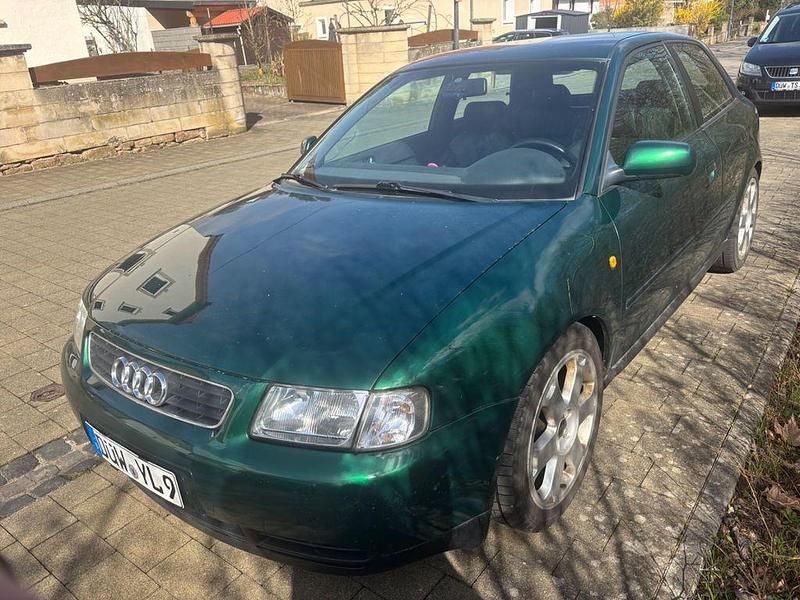 Gebraucht Audi A3 Ambiente 125 PS (91 kW) 1997 Grün Kleinwagen