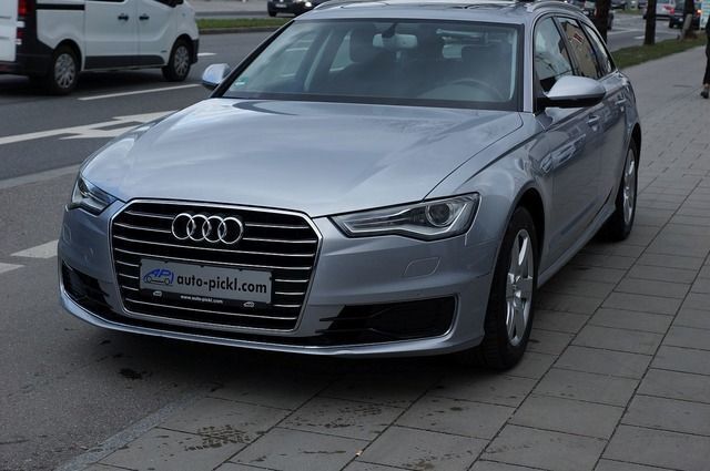 Gebraucht Audi A6 190 PS (139 kW) 2015 Silber metallic Kombi