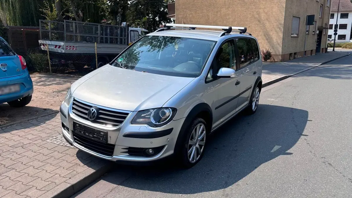 Gebraucht VW Touran Cross 140 PS (102 kW) 2007 Silber Van / Kleinbus