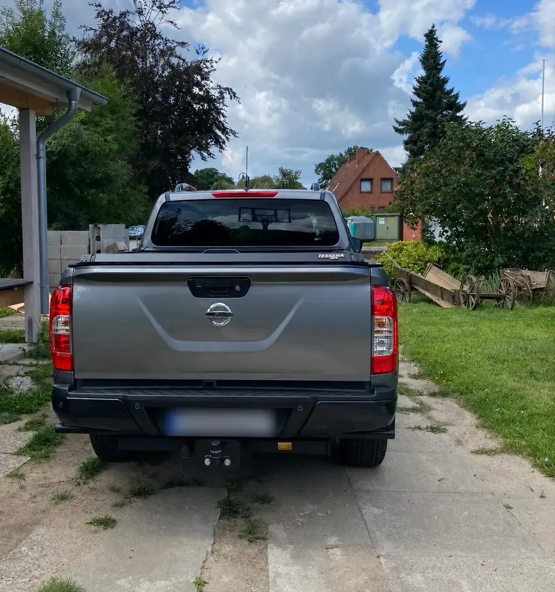 Gebraucht Nissan Navara N-Guard 190 PS (139 kW) 2021 Grau Pickup