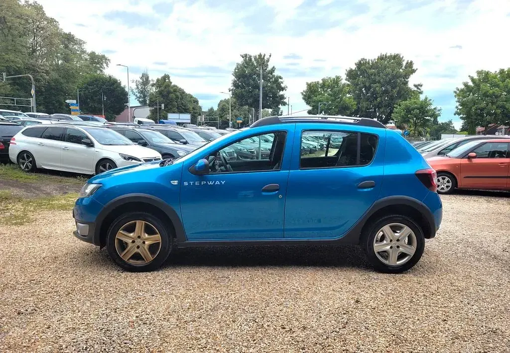 Gebraucht Dacia Sandero Stepway Ambiance 90 PS (66 kW) 2014 Blau Limousine