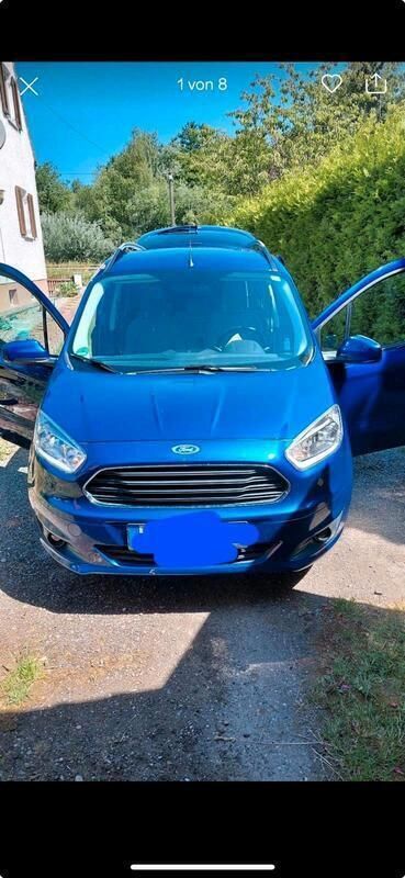 Blau Gebraucht 2017 Ford Tourneo Courier Van / Kleinbus | 9.900 € (Guter Preis) - Bild 1/4
